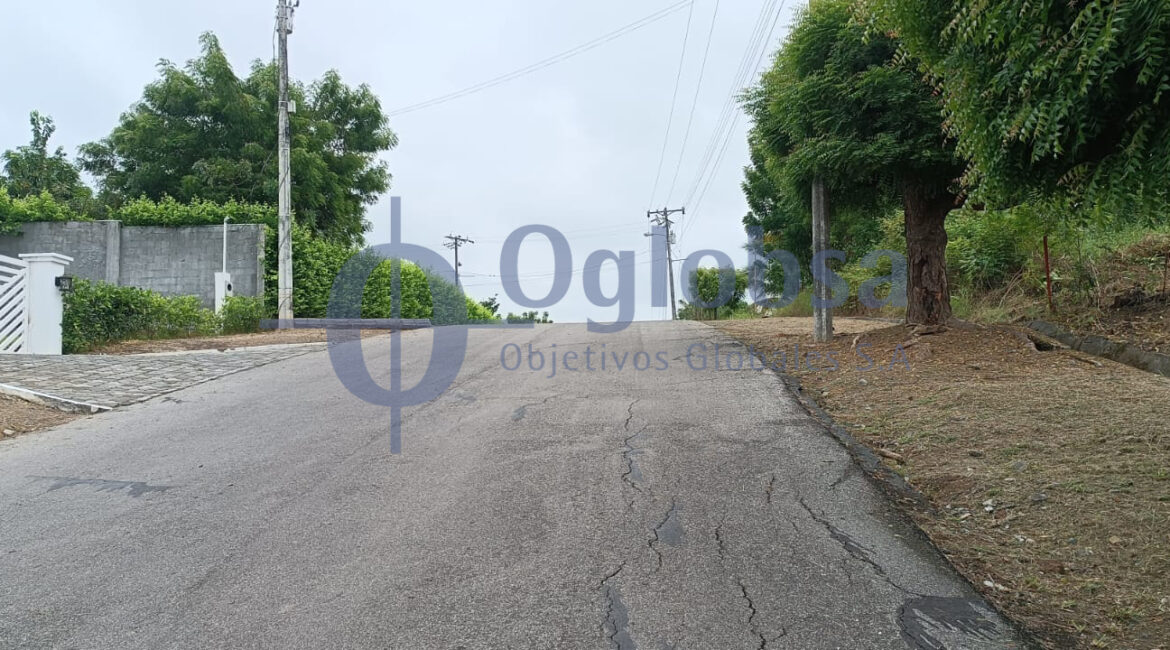 terreno-en-venta-via-la-costa-lomas-del-bosque-oglobsa-bienes-raices-guayaquil-2